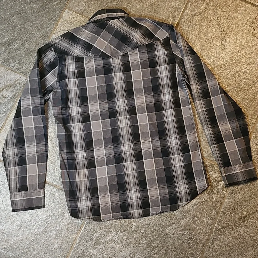 Levi's Modern long sleeve snap-up plaid shirt size S